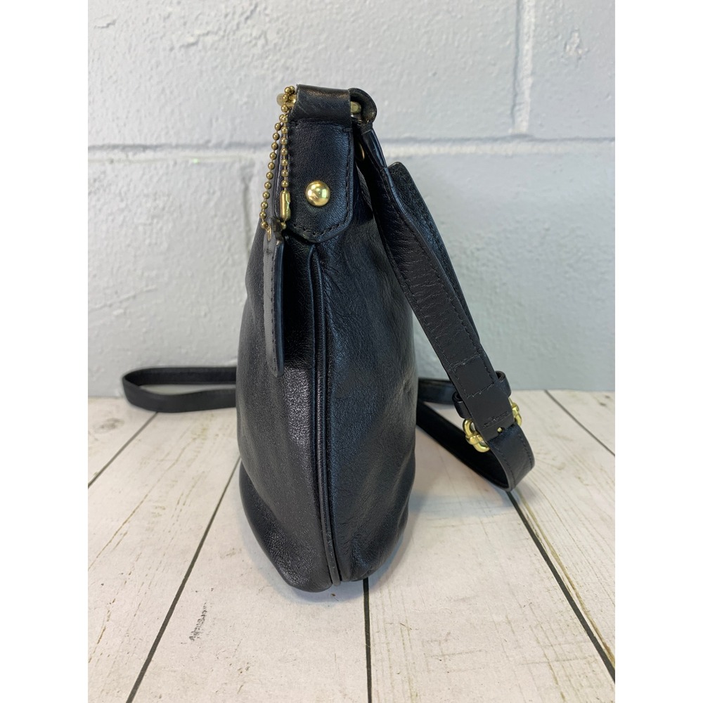 Vintage Y2K Coach Black Pebbled Leather Crossbody Bag Gold Hardware Red Lining - Picture 4 of 9